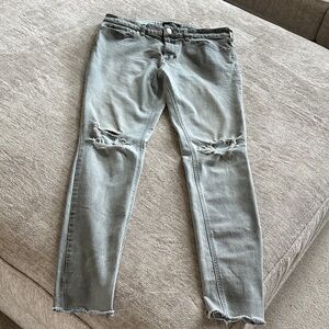 PacSun Light Gray Distressed Skinny Jeans